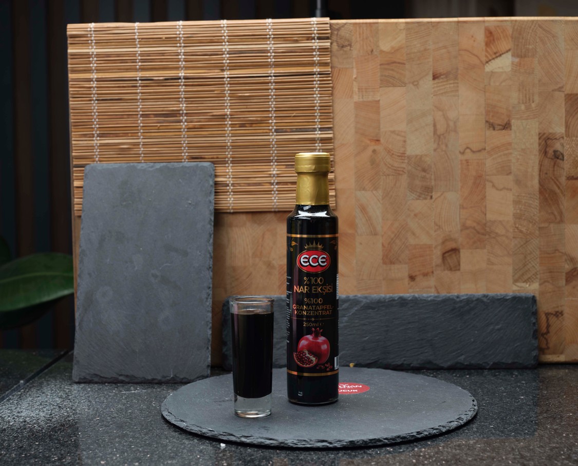 Ece %100 Nar Ekşisi